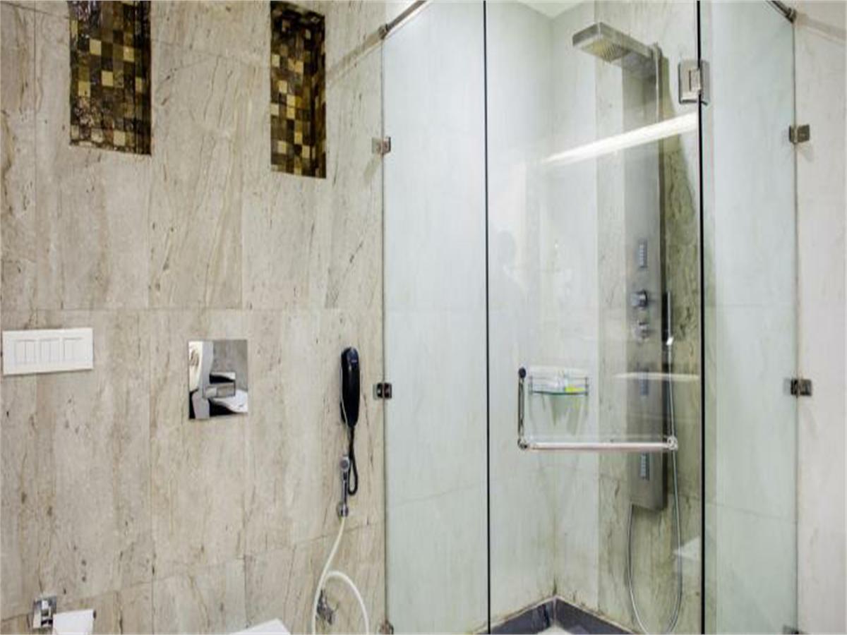 דהראדון Viceroy Inn מראה חיצוני תמונה